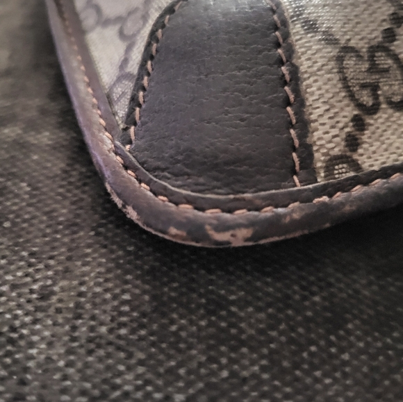 Authentic Gucci vintage wallet - Picture 7 of 10